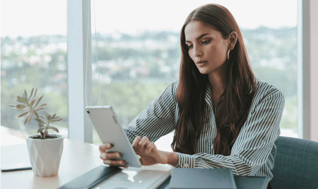 Services Tablet Woman